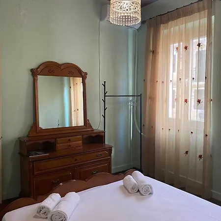 Angolo Del Centro Apartment *